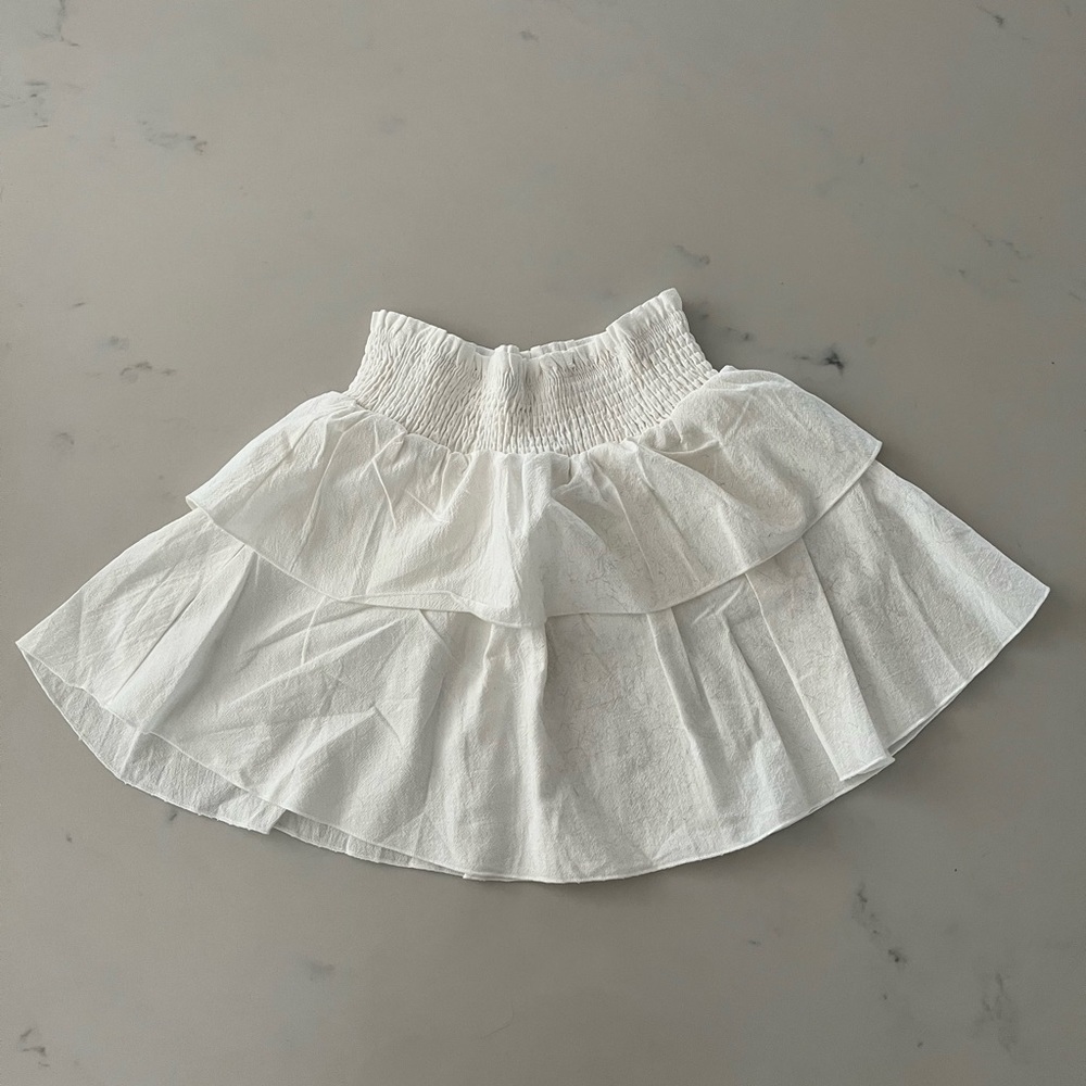 Ruffled mini skirt